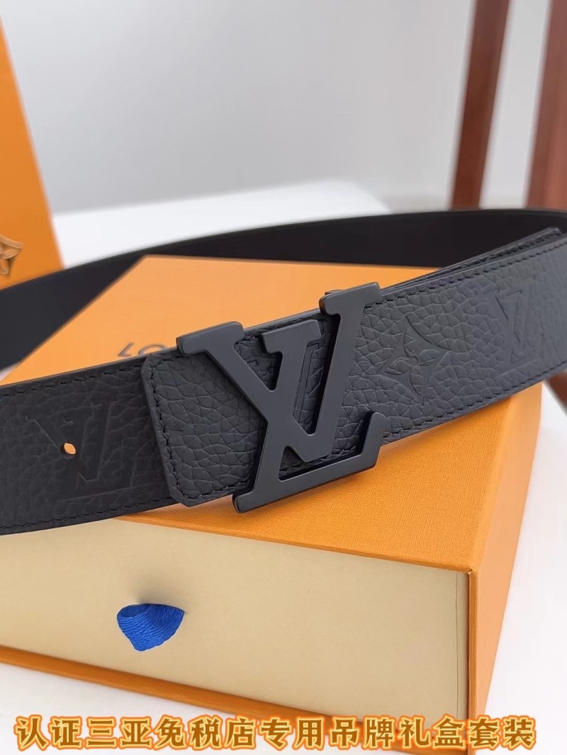 LOUIS VUITTON Belts